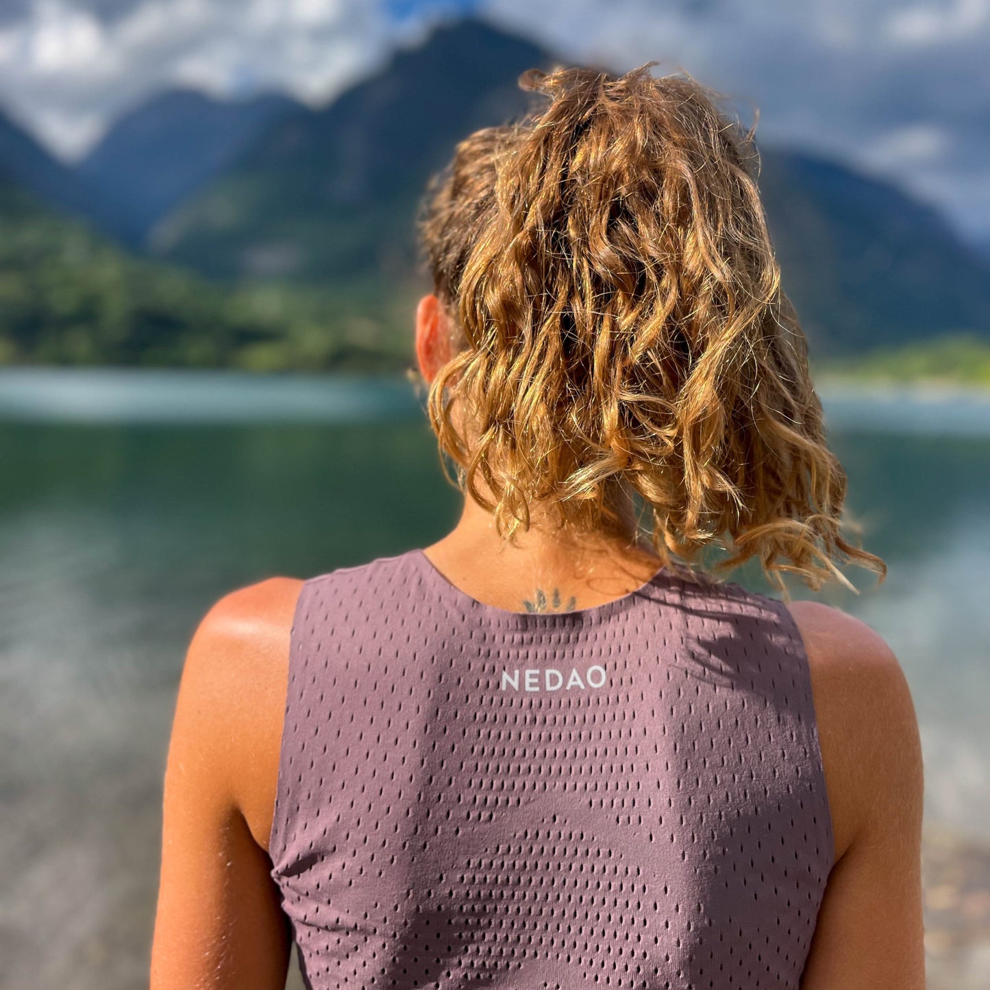 Women's QiFlow Running Crop Top