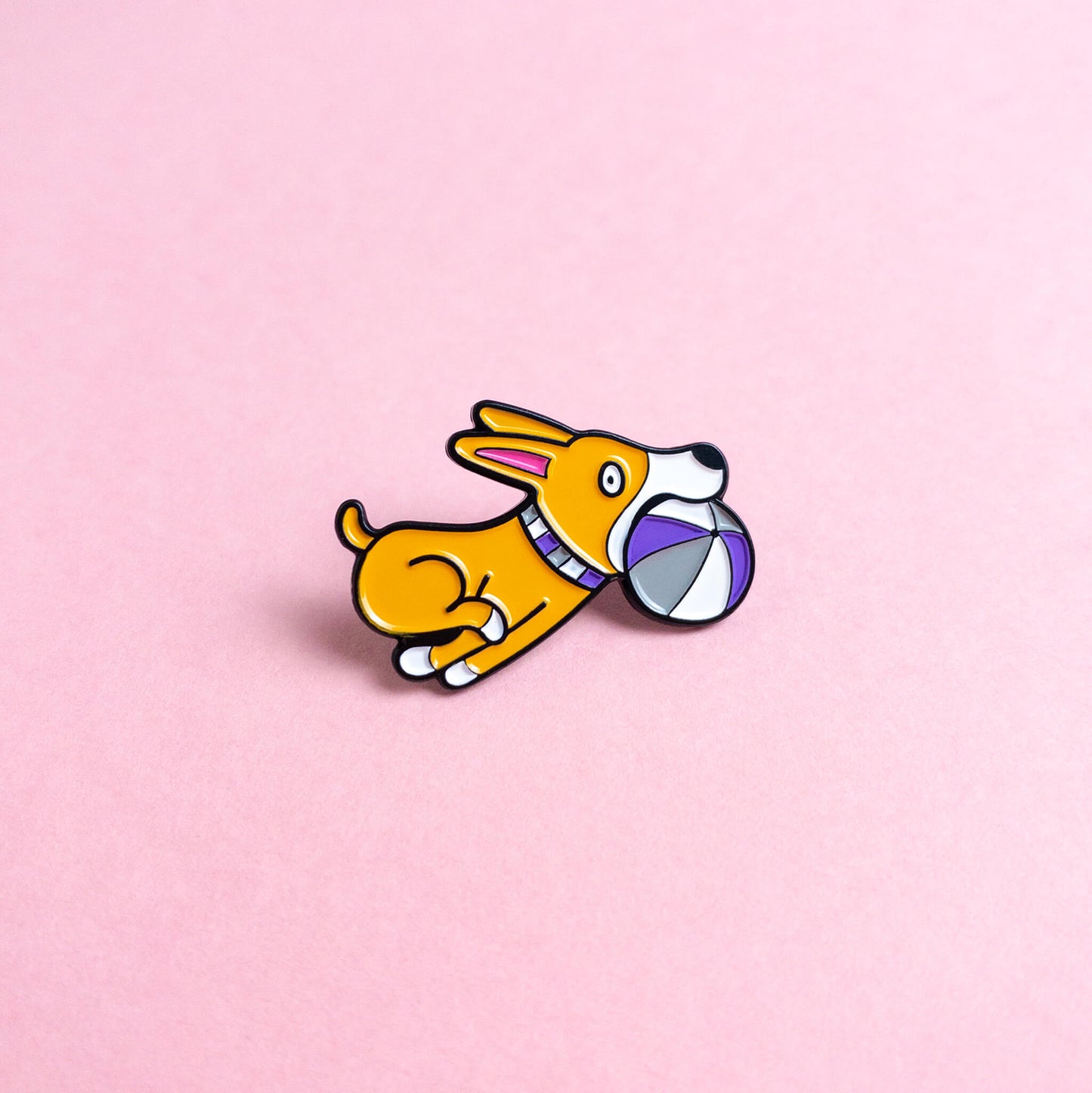 Doggo (asexual / demisexual) — enamel pin