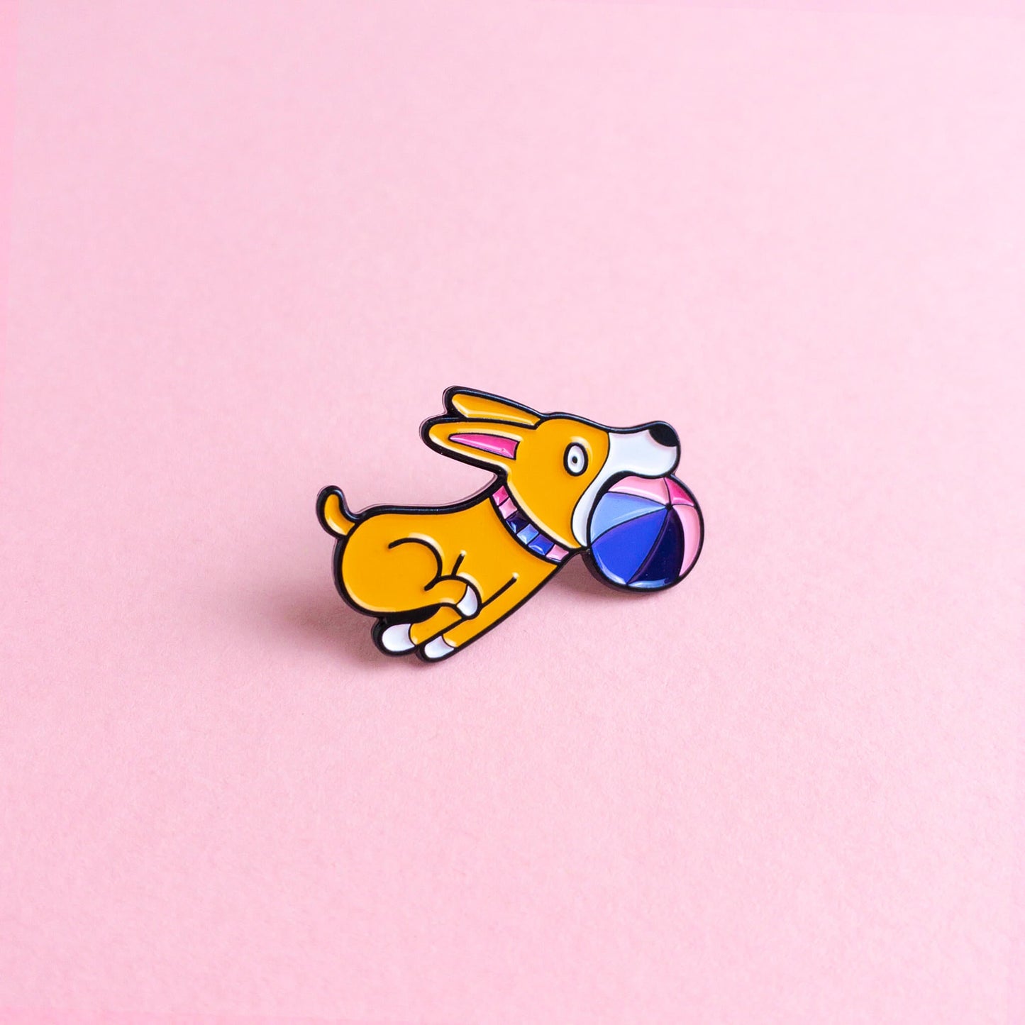 Doggo (omnisexual / omni) — enamel pin
