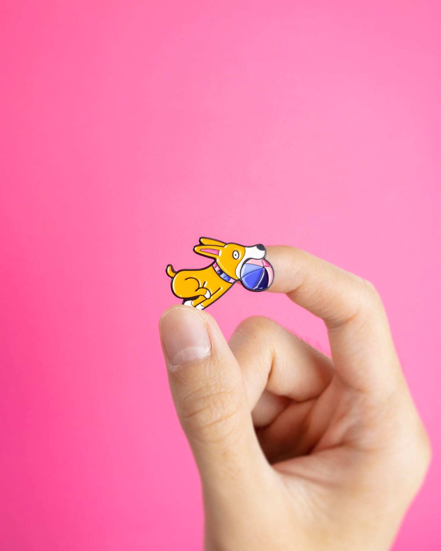 Doggo (omnisexual / omni) — enamel pin
