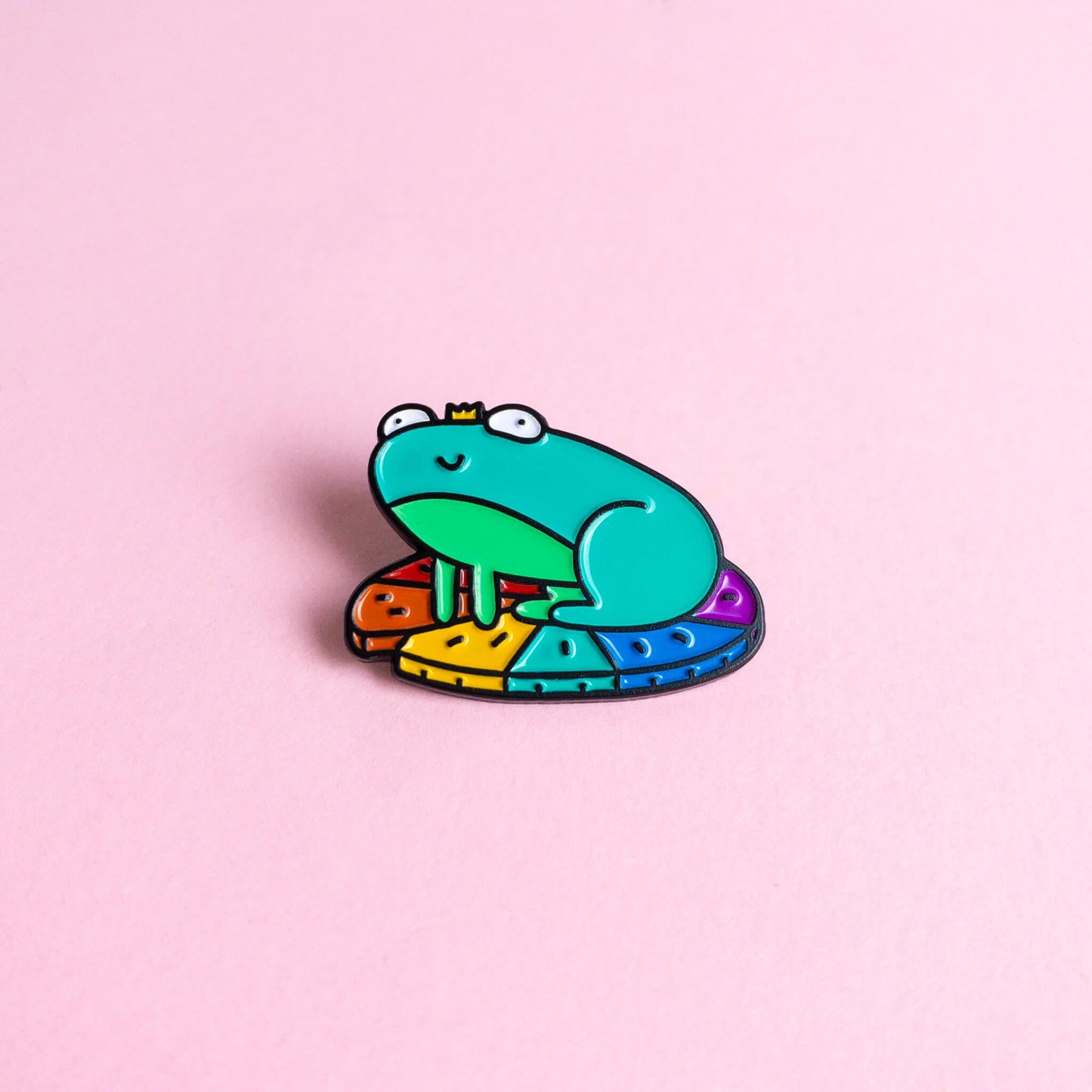 Frog (rainbow) — enamel pin