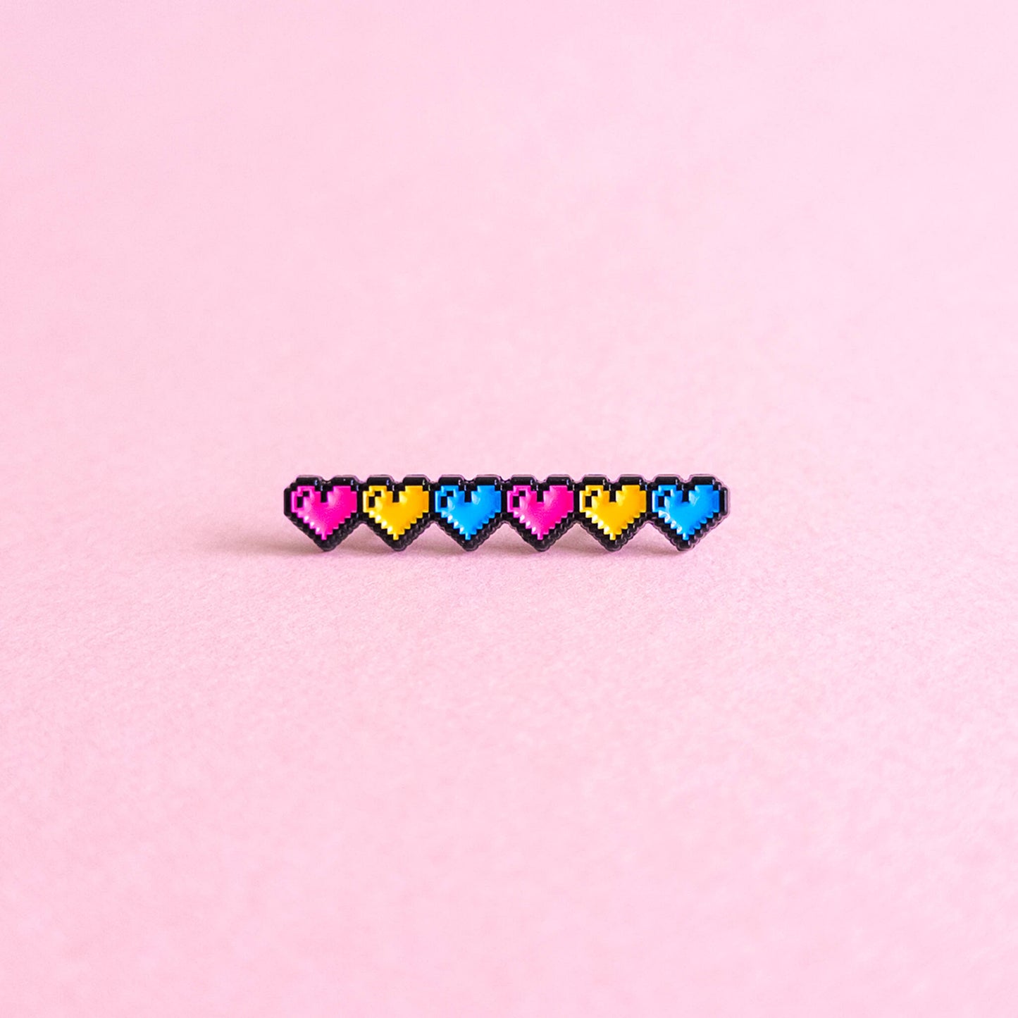 Pixel hearts (pansexual) — enamel pin
